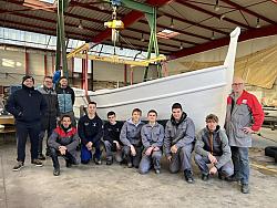 Les apprentis mécanique bâteau du lycée de la Coudoulière