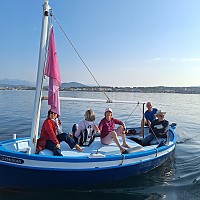 Octobre Rose embarque sur les pointus du Brusc