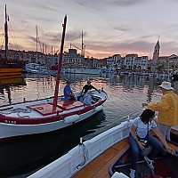 Pointus partant du port de Sanary